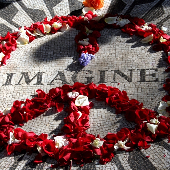 WELCOME to my favorite place in the world!  MY CLOSET 🕉️ - Picture 3 of 6